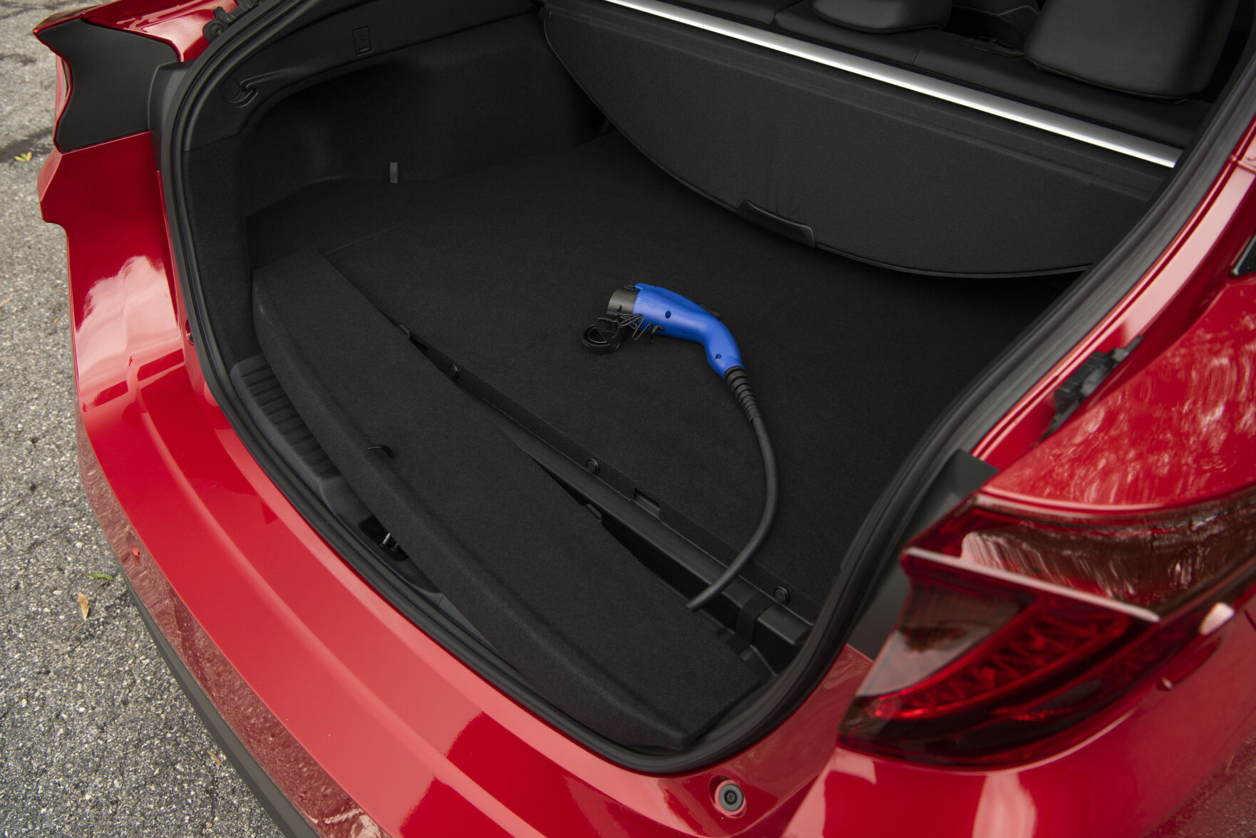 2021_Prius_Prime_Red_019.jpg